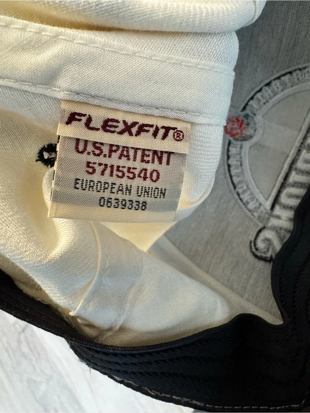University of Texas 2006 Reebok Gray and White Rose Bowl Champions Football Hat